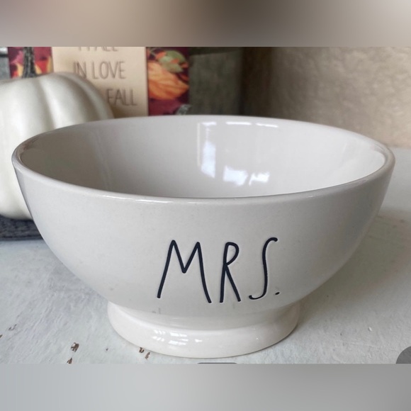 Rae Dunn MRS Bowl - Picture 1 of 5